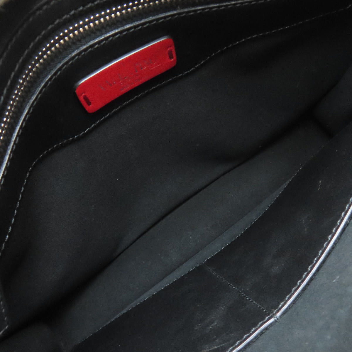 VALENTINO VLTN logo Clutch bag Calf Ladies [Used]