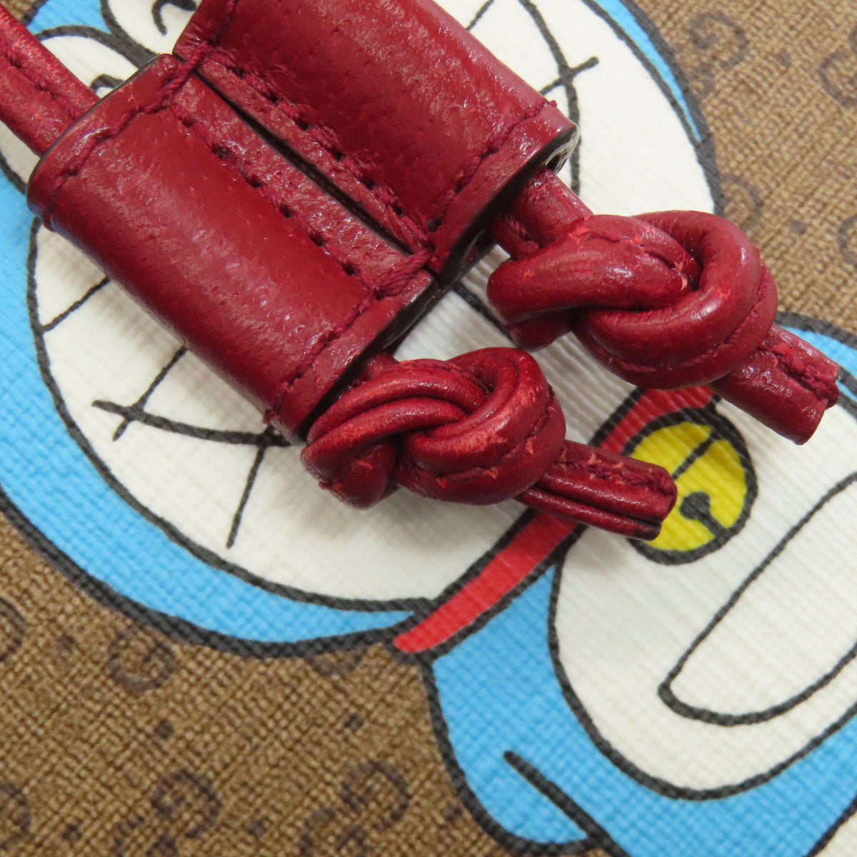 GUCCI 647801 Drawstring Shoulder Doraemon Collaboration Shoulder strap PVC LeatherLadies [Used]
