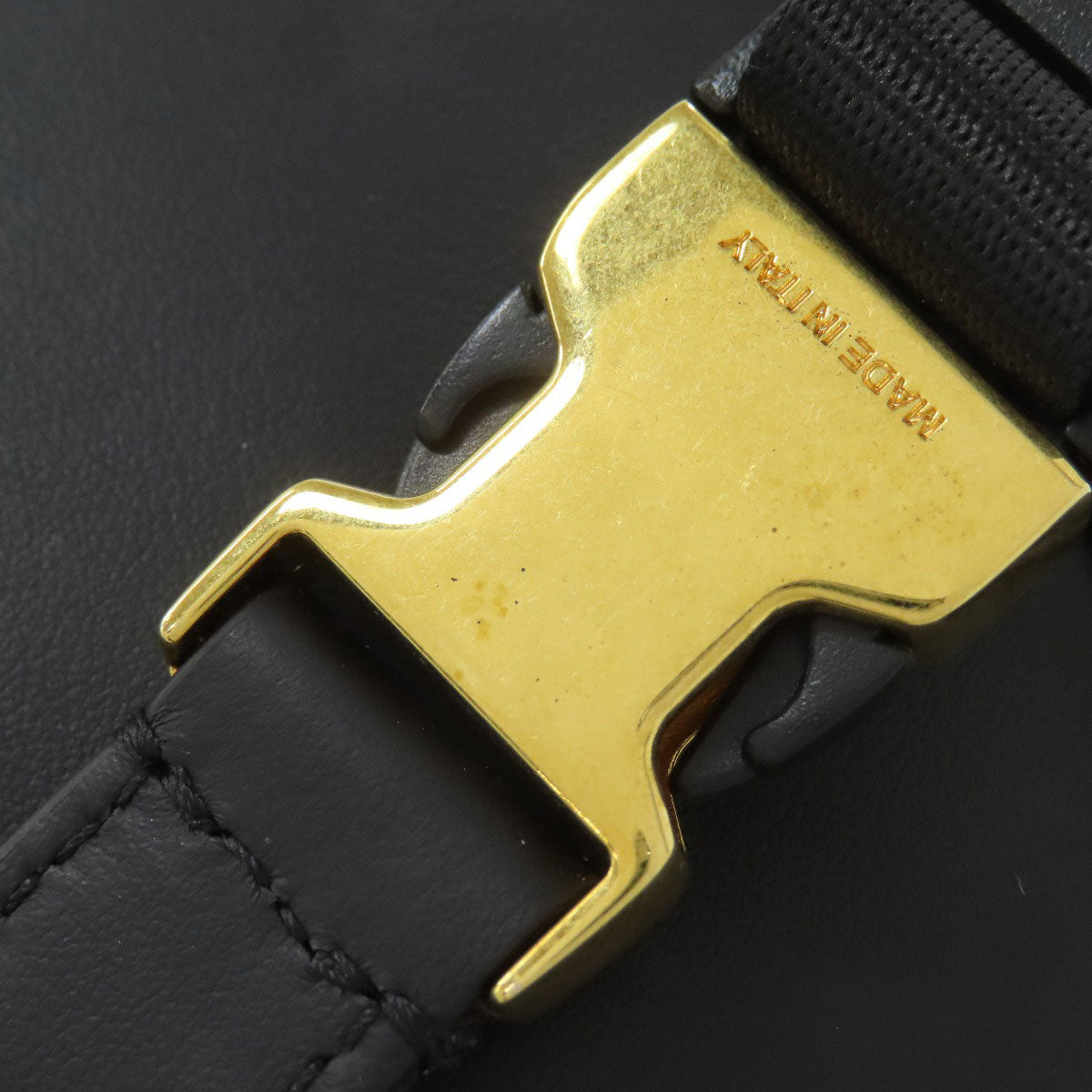 FENDI Calligraphy Studs Shoulder Bag Leather Ladies [Used]