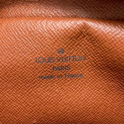LOUIS VUITTON M45236 Amazon Shoulder Bag Monogram canvas Ladies [Used]