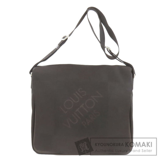 LOUIS VUITTON M93032 Messager Shoulder Bag Damier Geant Ladies [Used]