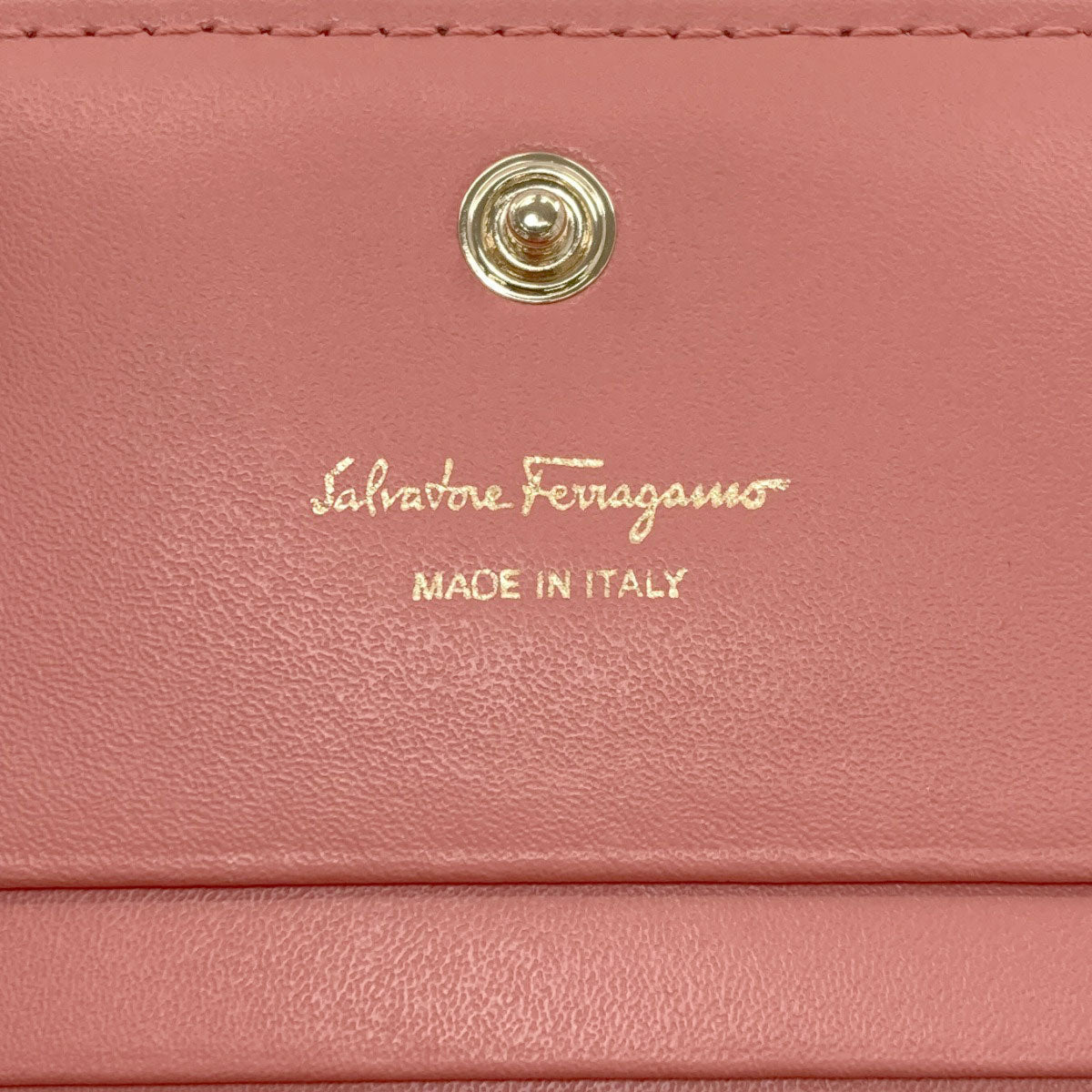Salvatore Ferragamo Vara ribbon Bifold Wallet with Coin Pocket Leather Ladies [Used]