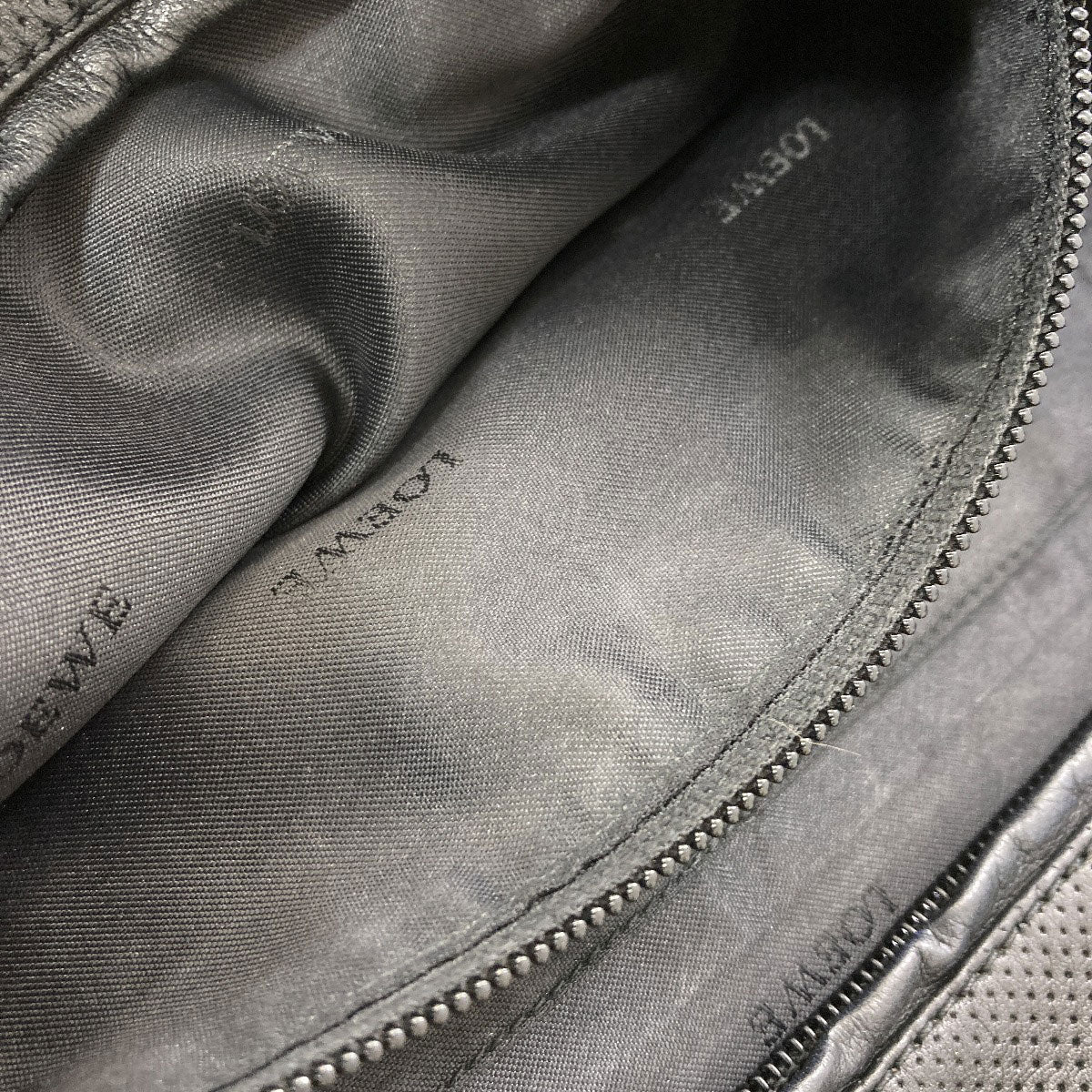 LOEWE Amazon Punching Handbag Calf Ladies [Used]