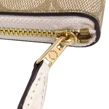 COACH F30308 Signature Bifold Wallet with Coin Pocket PVC Ladies [Used]