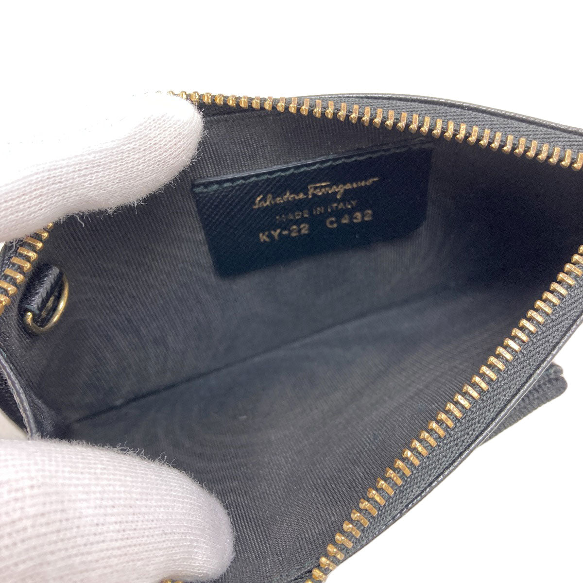 Salvatore Ferragamo Vara ribbon coin purse Leather Ladies [Used]