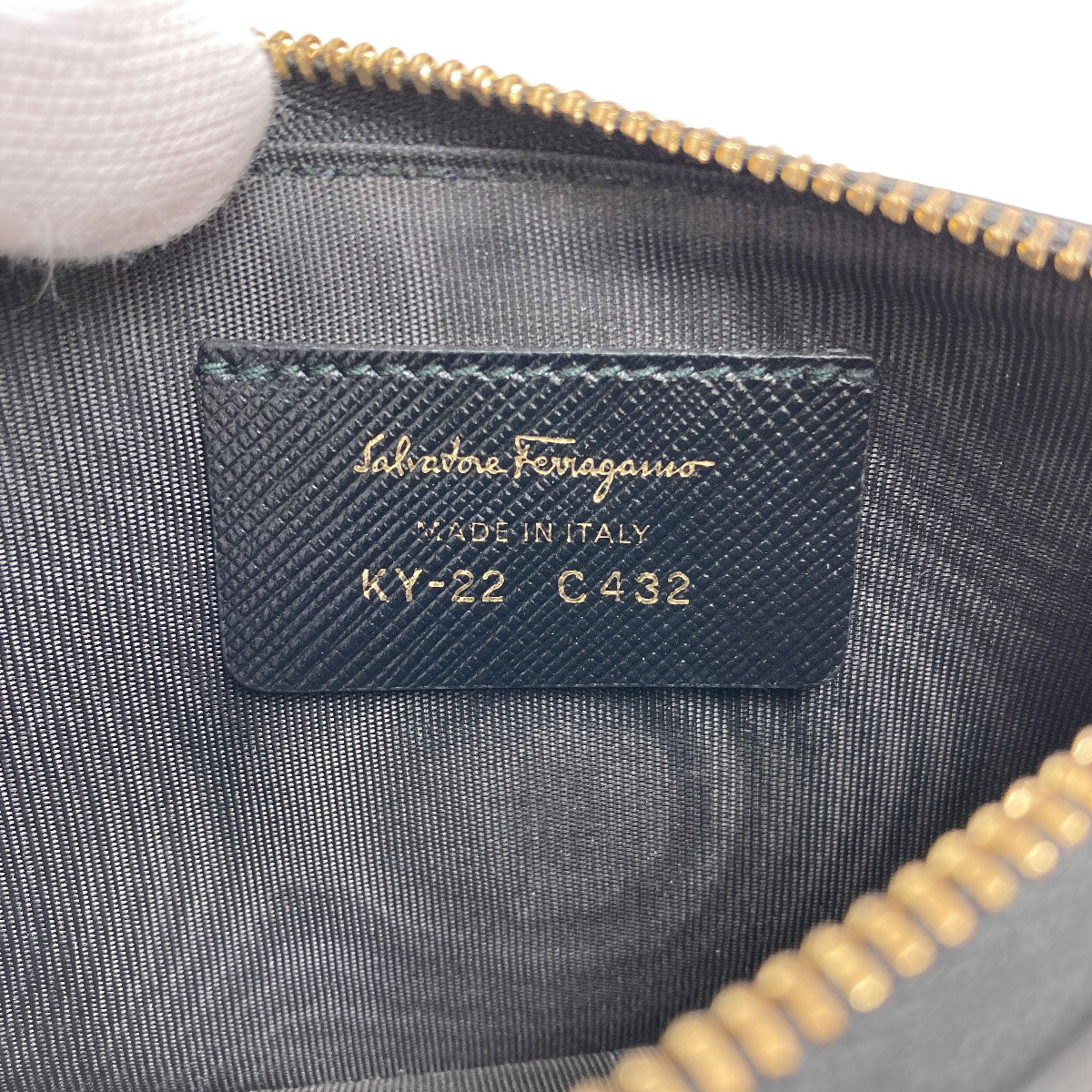 Salvatore Ferragamo Vara ribbon coin purse Leather Ladies [Used]