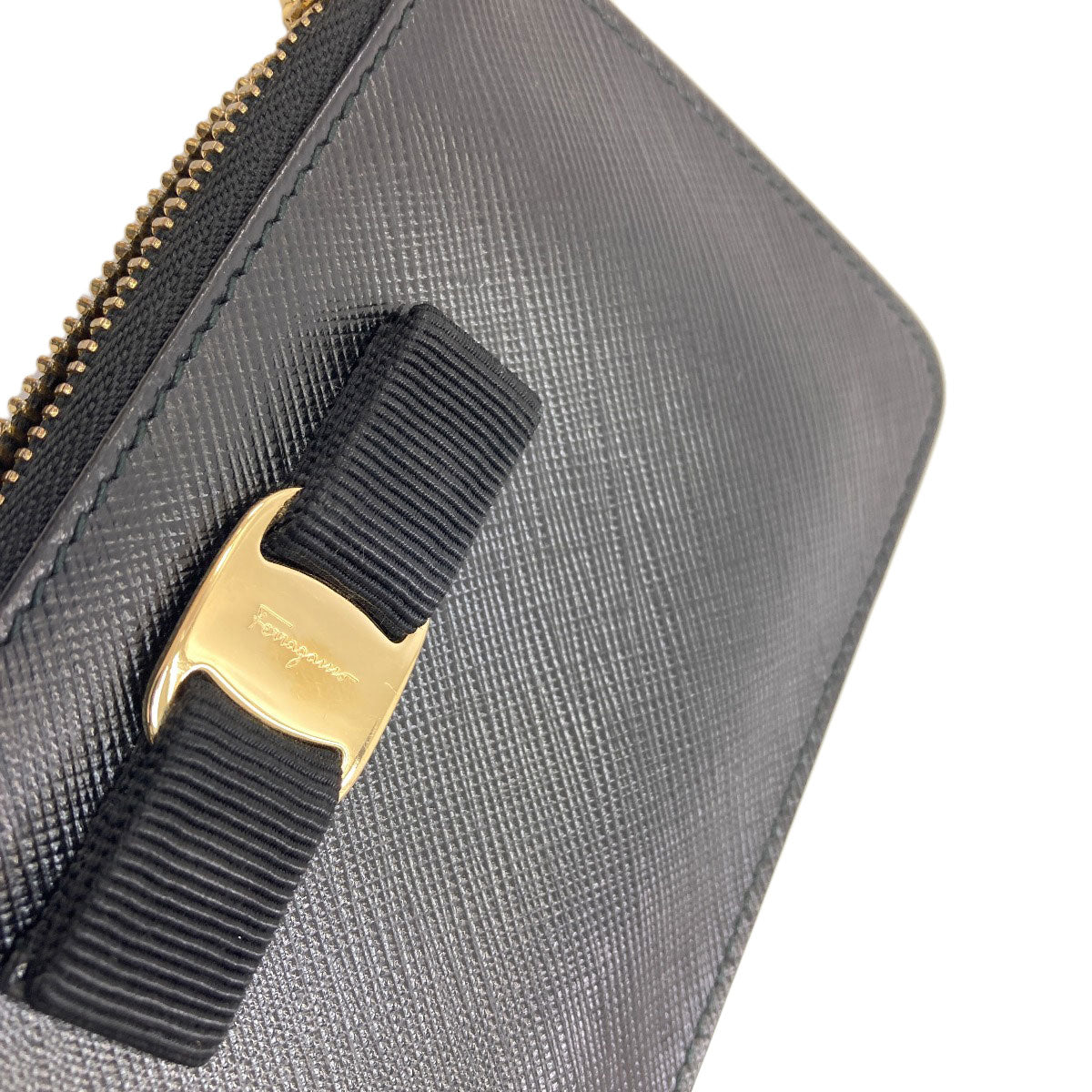 Salvatore Ferragamo Vara ribbon coin purse Leather Ladies [Used]