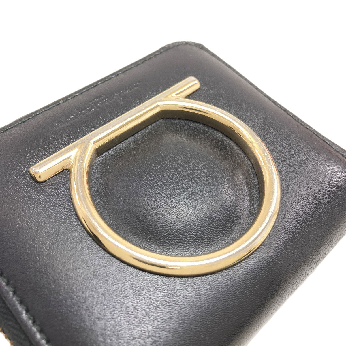 Salvatore Ferragamo GanciniHardware coin purse Leather Ladies [Used]
