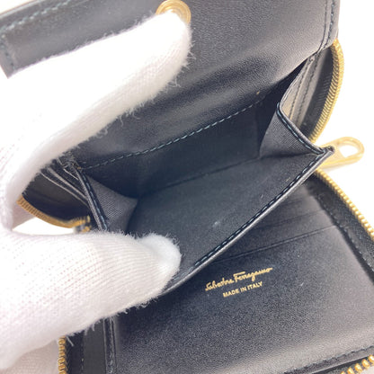 Salvatore Ferragamo GanciniHardware coin purse Leather Ladies [Used]