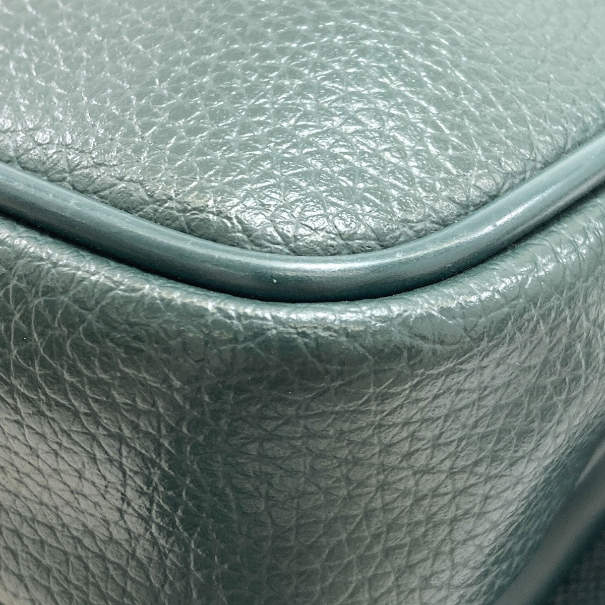 LACOSTE logo Shoulder Bag Leather Ladies [Used]