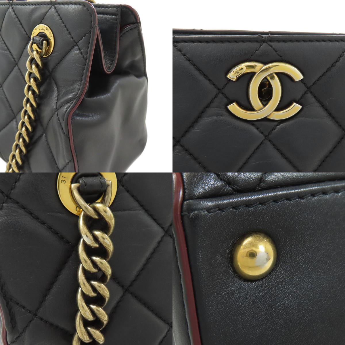 CHANEL ChainShoulder Matelasse GoldHardware Shoulder Bag Lambskin Ladies [Used]