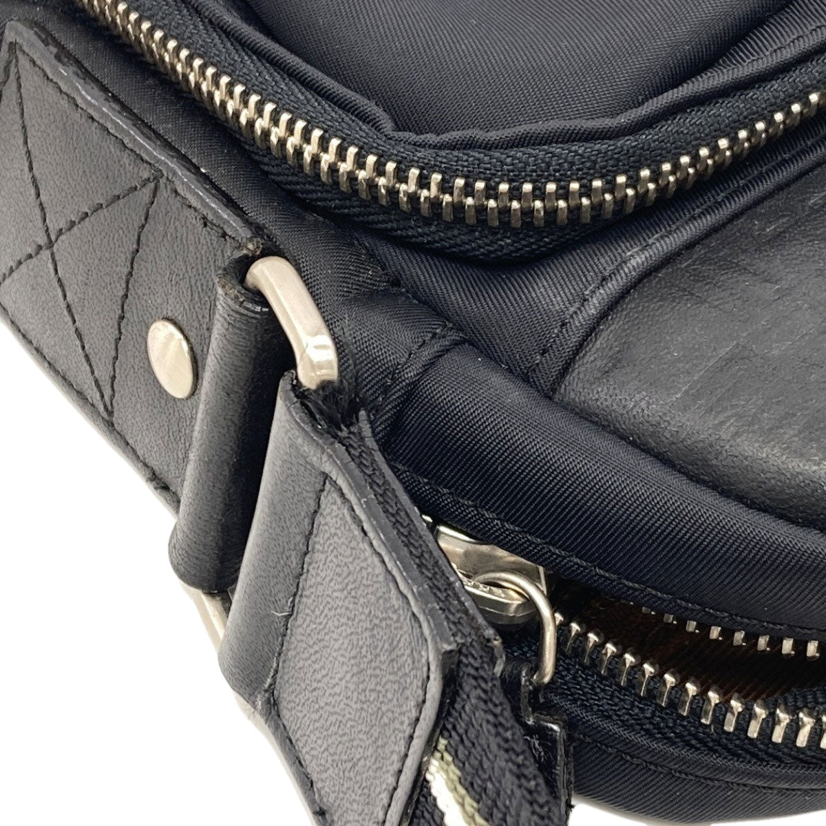 Dunhill logo Shoulder Bag Nylon mens [Used]