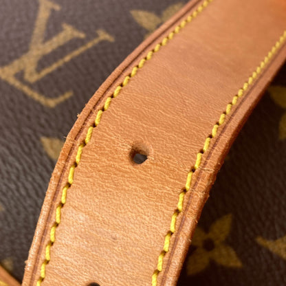LOUIS VUITTON M40662 Saumur GM Tote Bag Monogram canvas Ladies [Used]