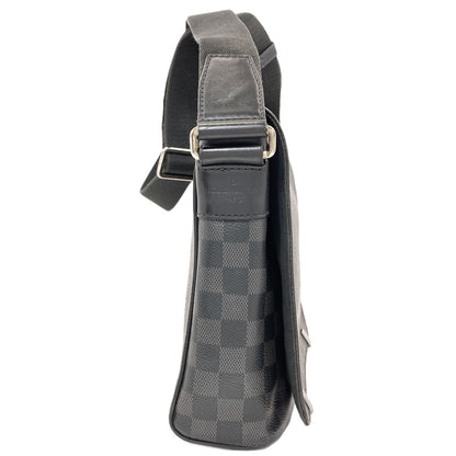 LOUIS VUITTON N41028 District PM Shoulder Bag Damier canvas mens [Used]