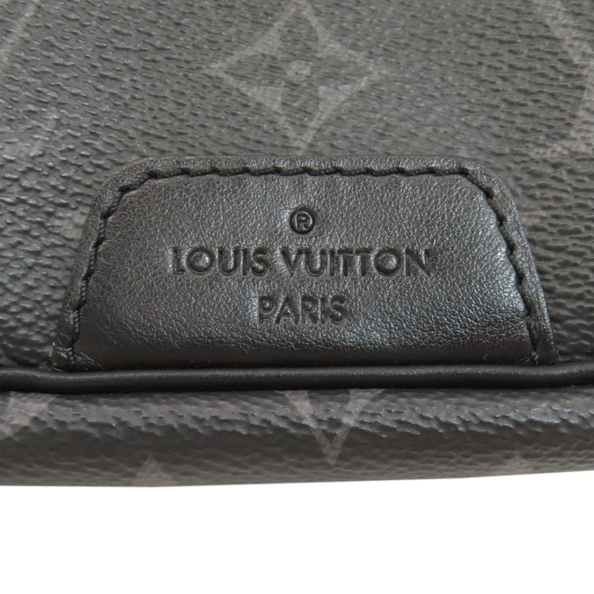 LOUIS VUITTON M46035 Discovery Bum Bag body bag Monogram Eclipse Ladies [Used]
