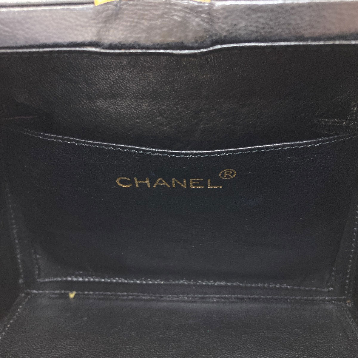 CHANEL Matelasse GoldHardware Shoulder Bag Lambskin Ladies [Used]