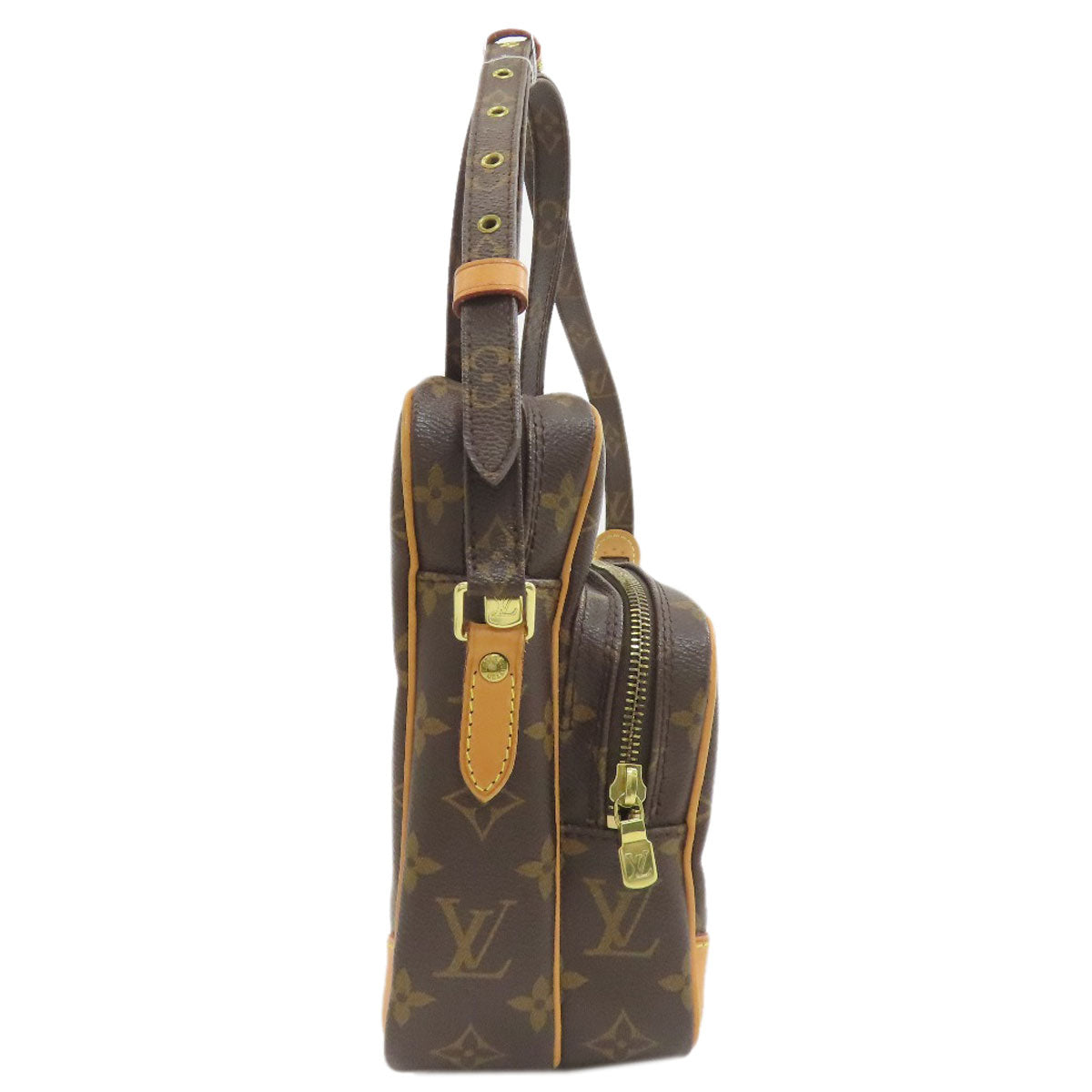 LOUIS VUITTON M45236 Amazon Shoulder Bag Monogram canvas Ladies [Used]