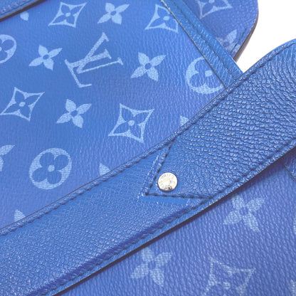 LOUIS VUITTON M31010 Weekend Tote NM Taigarama Handbag Taiga Ladies [Used]