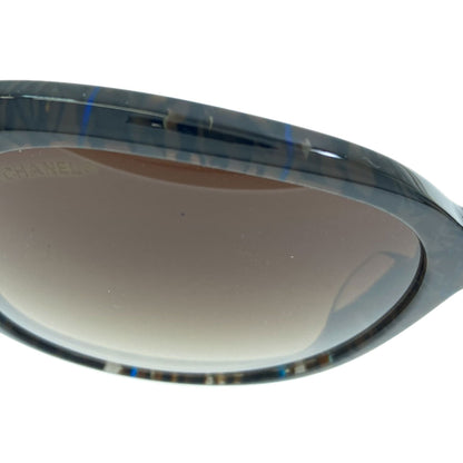 CHANEL Rhinestone sunglasses Plastic Ladies [Used]