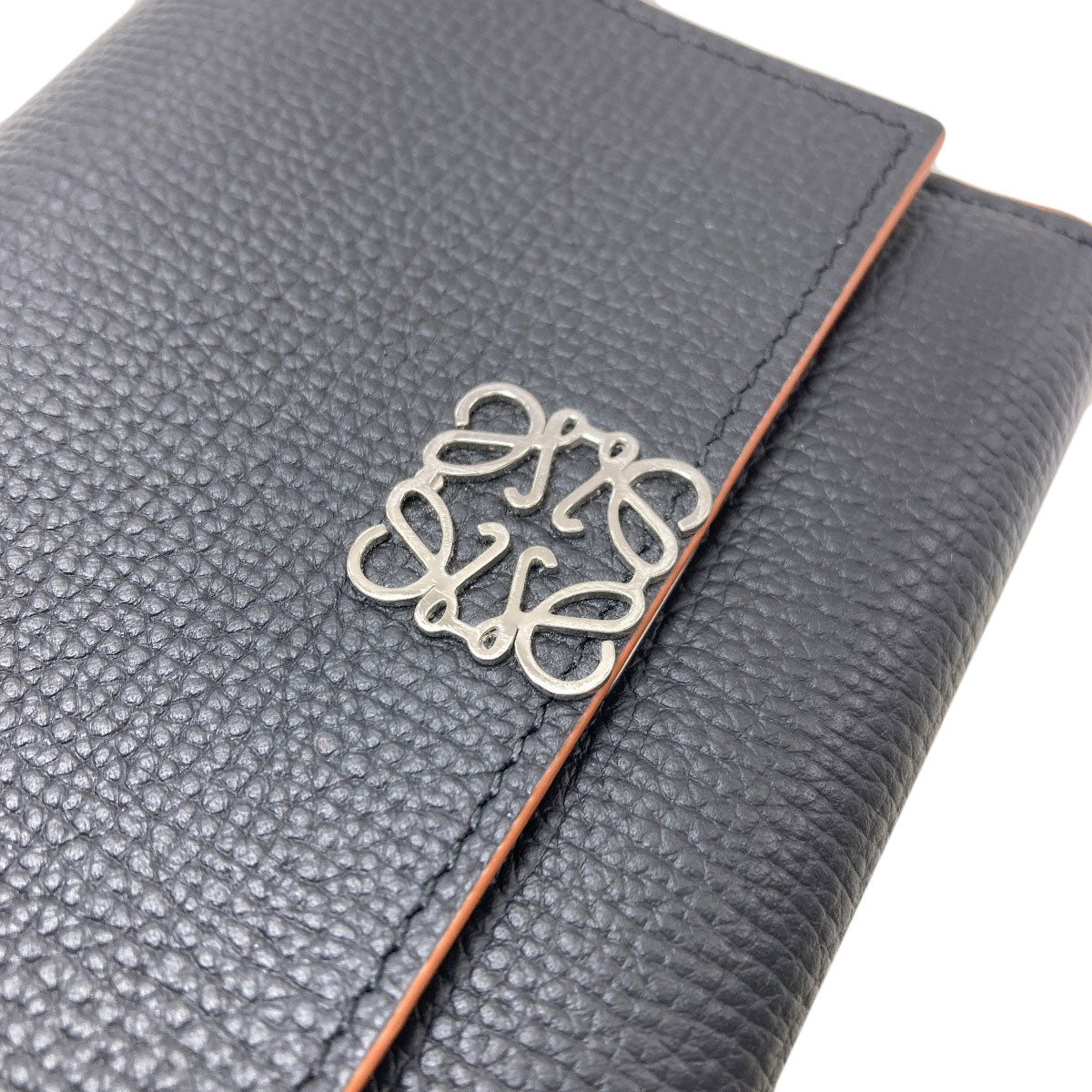 LOEWE Anagram Trifold Wallet Bifold Wallet with Coin Pocket Leather Ladies [Used]