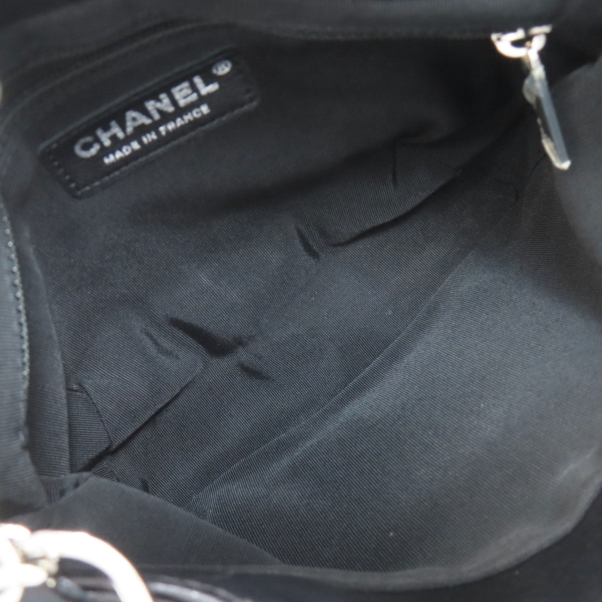 CHANEL ChainShoulder Matelasse SilverHardware Shoulder Bag Lambskin Ladies [Used]