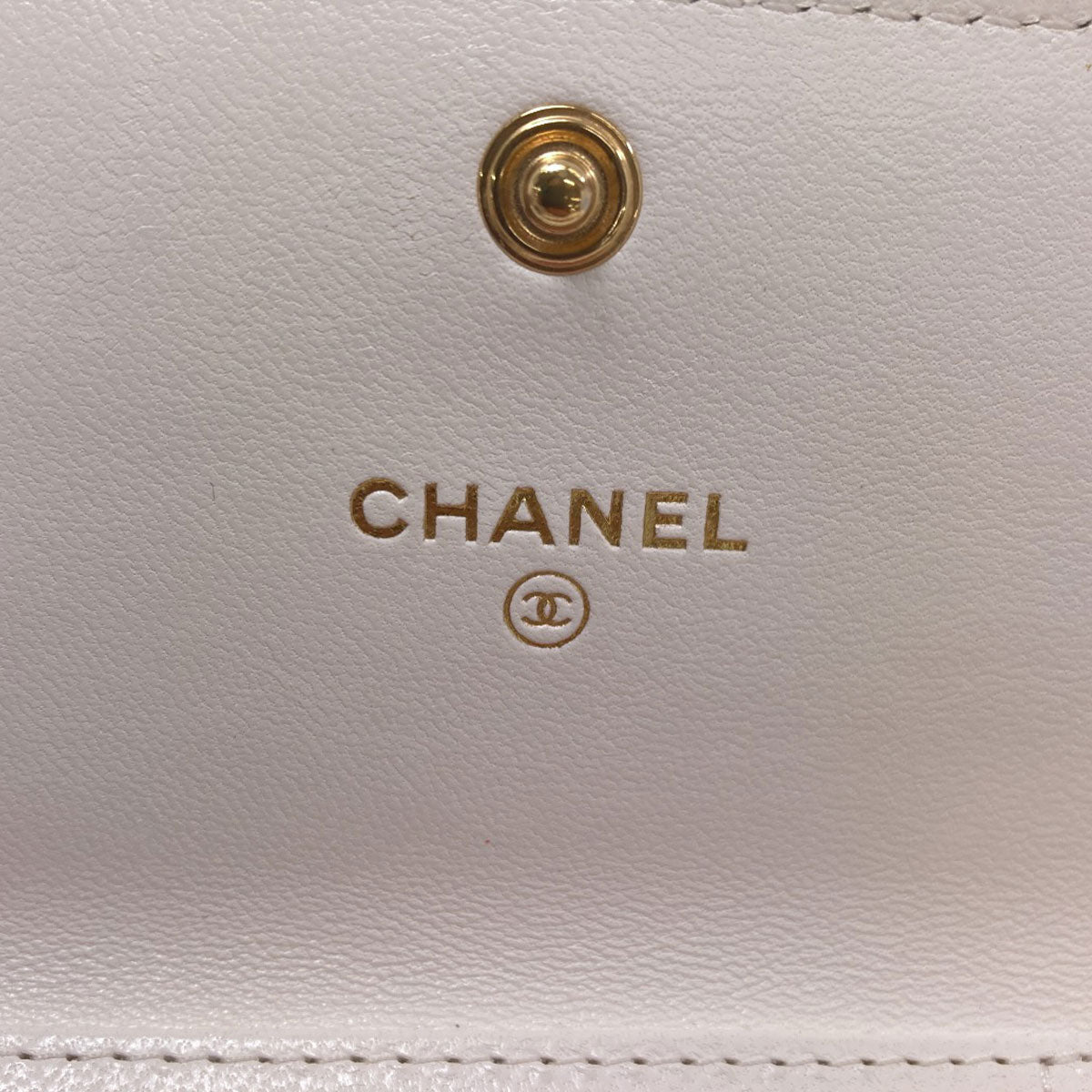 CHANEL Chain Wallet COCO Mark GoldHardware SilverHardware coin purse Lambskin Ladies [Used]