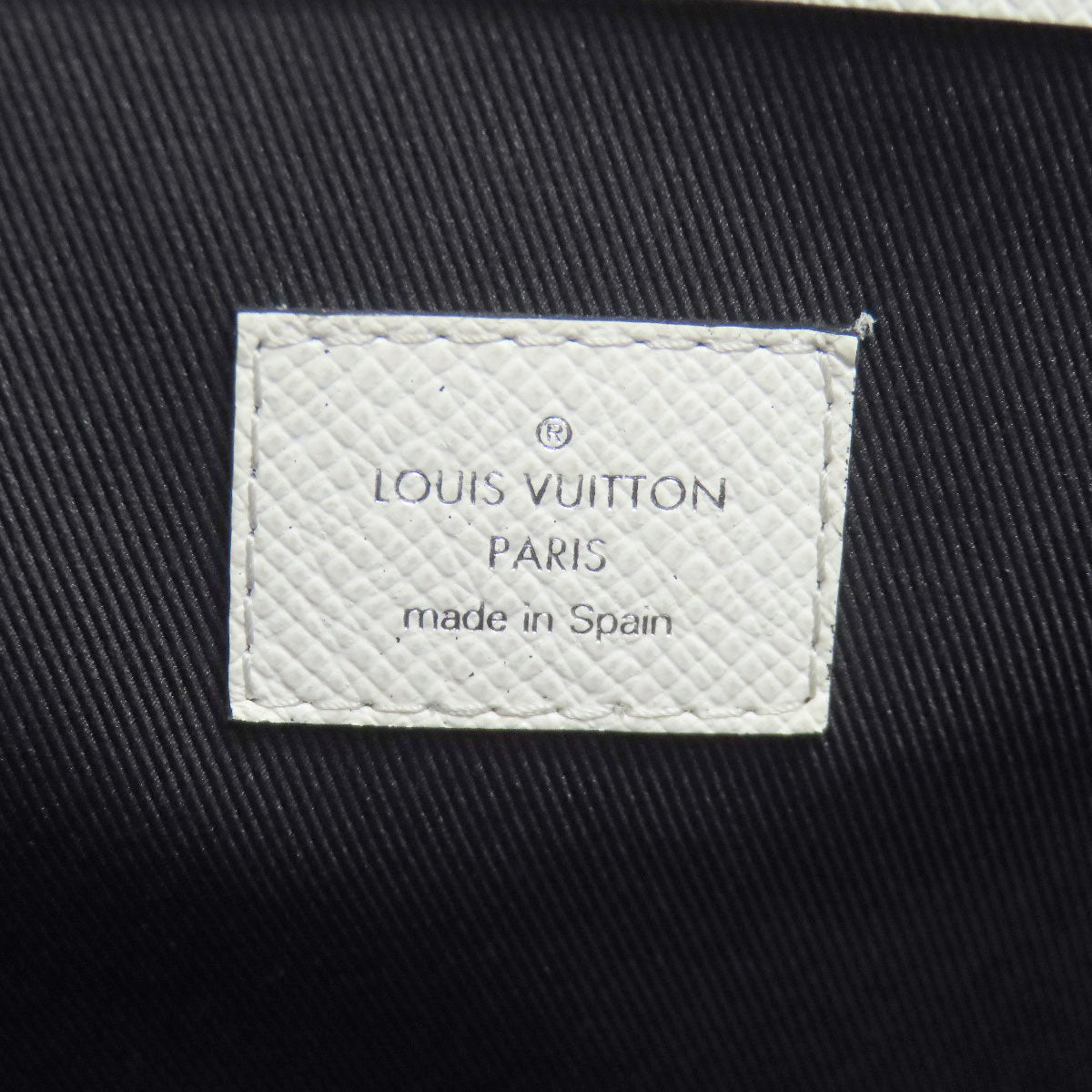 LOUIS VUITTON M30919 Weekend Tote NM Tote Bag Taigalama mens [Used]