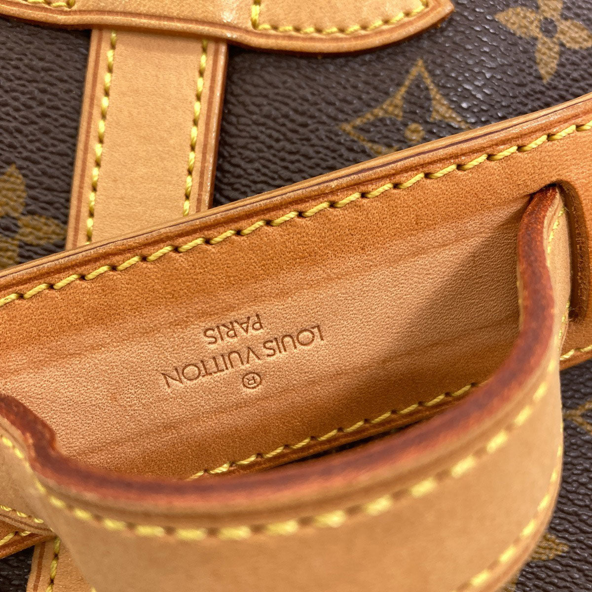 LOUIS VUITTON M40710 Saumur MM Shoulder Bag Monogram canvas Ladies [Used]
