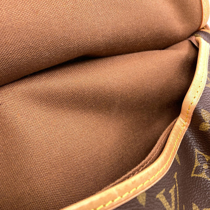 LOUIS VUITTON M40710 Saumur MM Shoulder Bag Monogram canvas Ladies [Used]