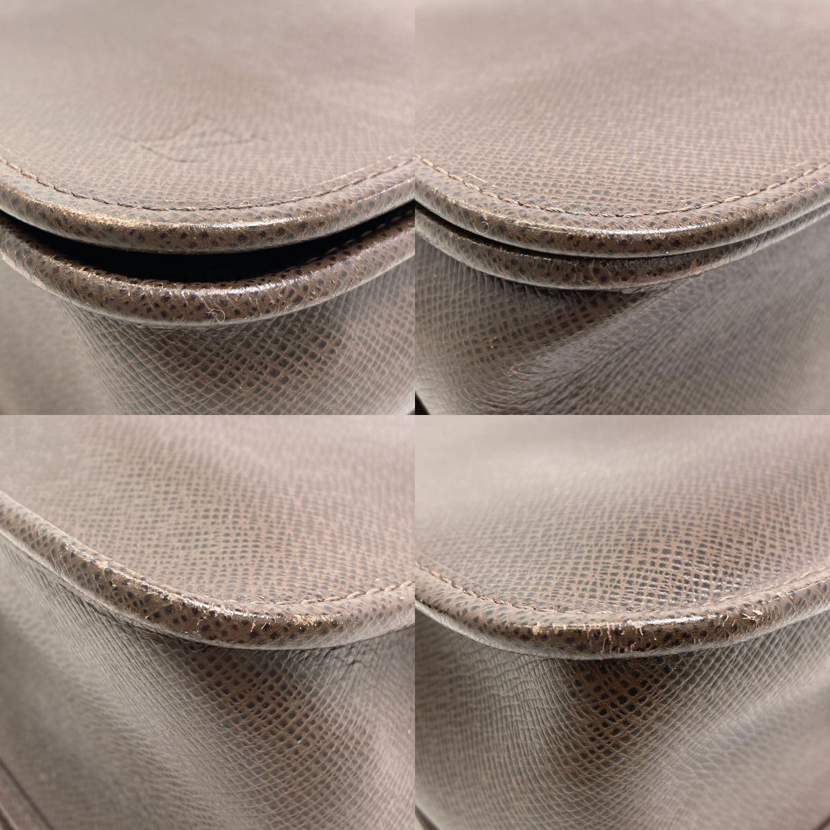 LOUIS VUITTON M32488 Andrei Shoulder Bag Taiga Ladies [Used]