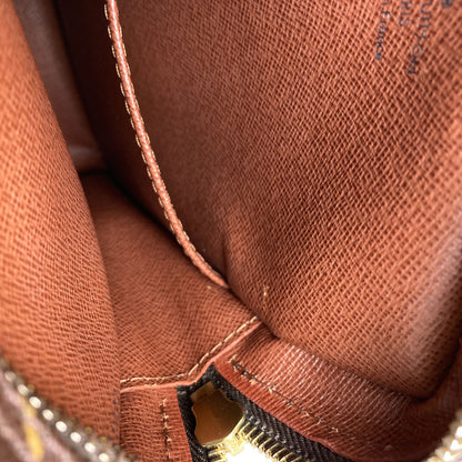 LOUIS VUITTON M45236 Amazon Shoulder Bag Monogram canvas Ladies [Used]