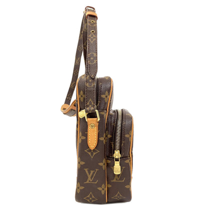LOUIS VUITTON M45236 Amazon Shoulder Bag Monogram canvas Ladies [Used]