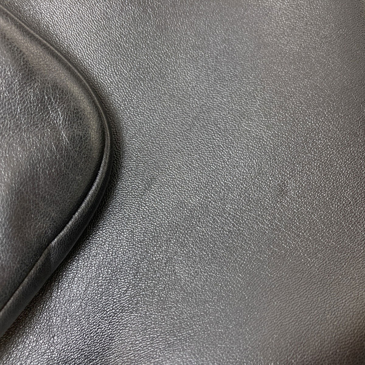 PRADA Logo Hardware Handbag Lambskin Ladies [Used]