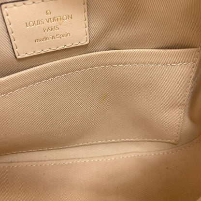 LOUIS VUITTON M43559 Saintonge Shoulder Bag Monogram canvas Ladies [Used]