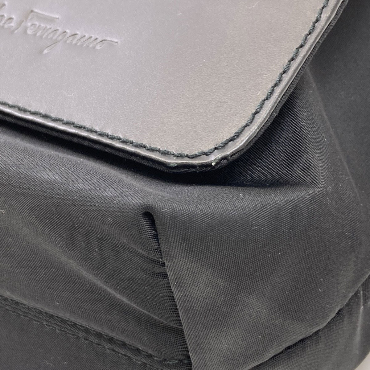 Salvatore Ferragamo logo Shoulder Bag Nylon Leathermens [Used]