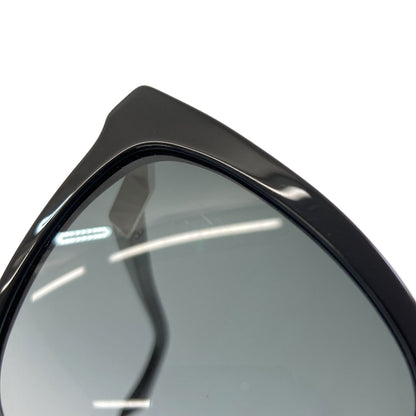 FENDI logo sunglasses Plastic Ladies [Used]
