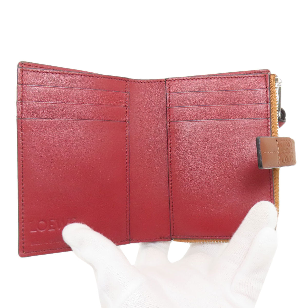 LOEWE slim zip bifold wallet Bifold Wallet with Coin Pocket Leather Ladies [Used]