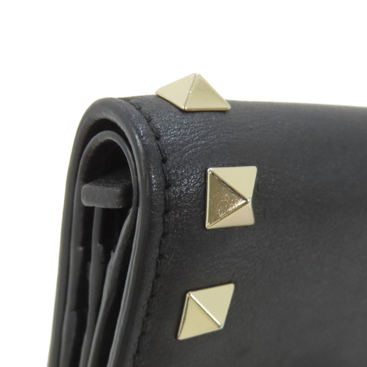 VALENTINO Rock studs Bifold Wallet with Coin Pocket Leather Ladies [Used]