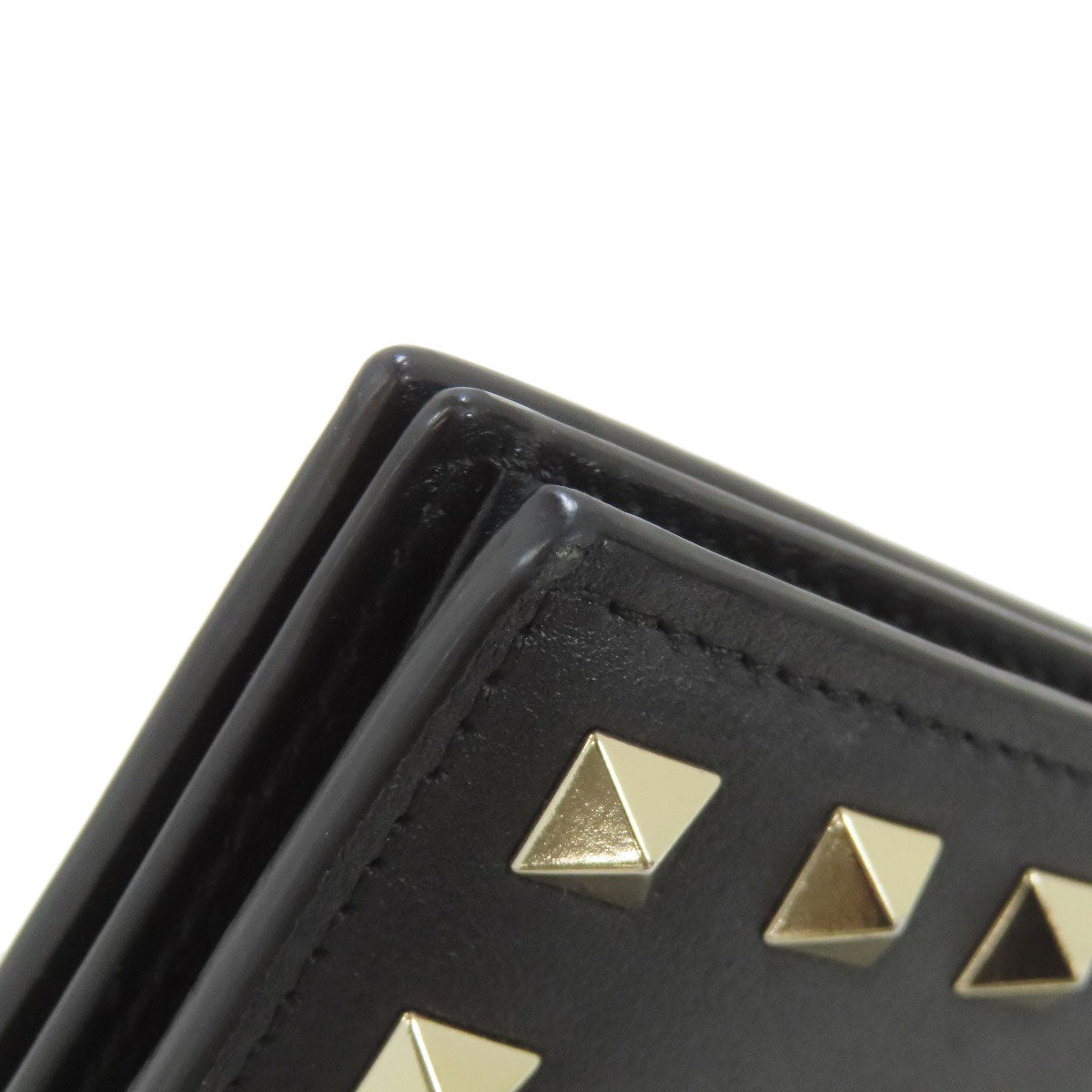 VALENTINO Rock studs Bifold Wallet with Coin Pocket Leather Ladies [Used]