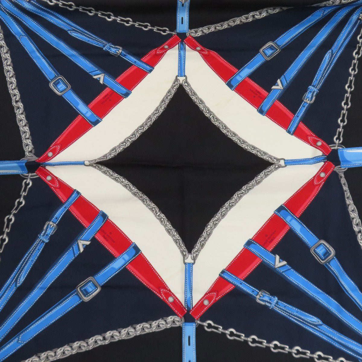 LOUIS VUITTON M78675 Carre Unchained Scarf Silk Ladies [Used]