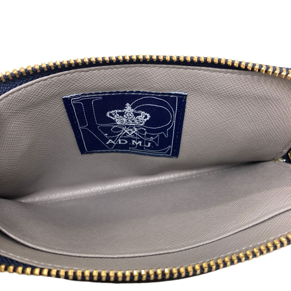 ADMJ logo Accessory pouch Leather Ladies [Used]