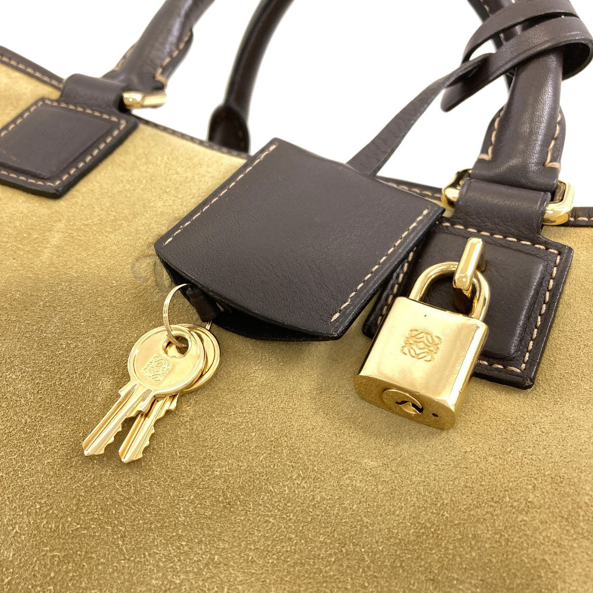 LOEWE Amazona Handbag Suede CalfLadies [Used]