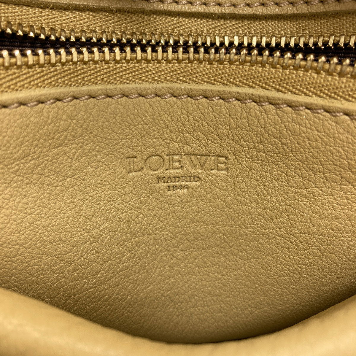 LOEWE Amazona Handbag Suede CalfLadies [Used]