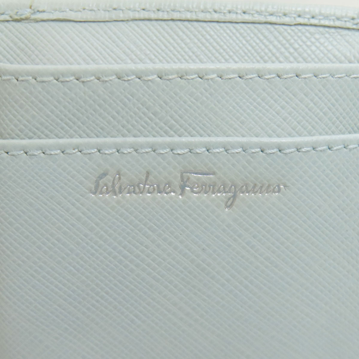 Salvatore Ferragamo GanciniHardware Bifold Wallet with Coin Pocket Leather Ladies [Used]