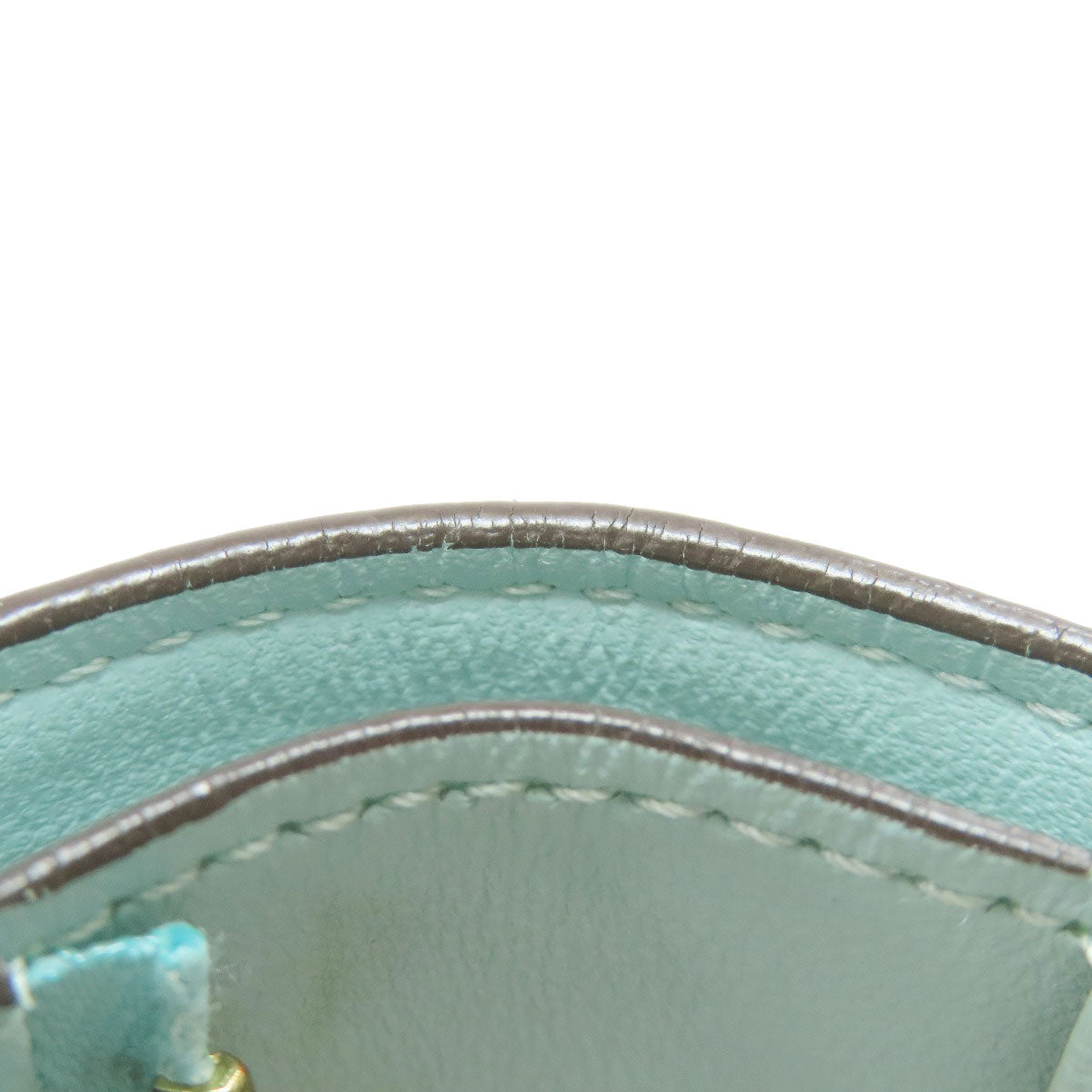 LOUIS VUITTON M82198 Vertical Wallet Compact Bifold Wallet with Coin Pocket Taurillon Clemence Ladies [Used]