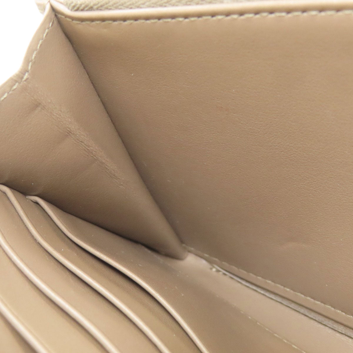 BOTTEGA VENETA Maxi Intrecciato Long wallet (with coin pocket) Leather Ladies [Used]