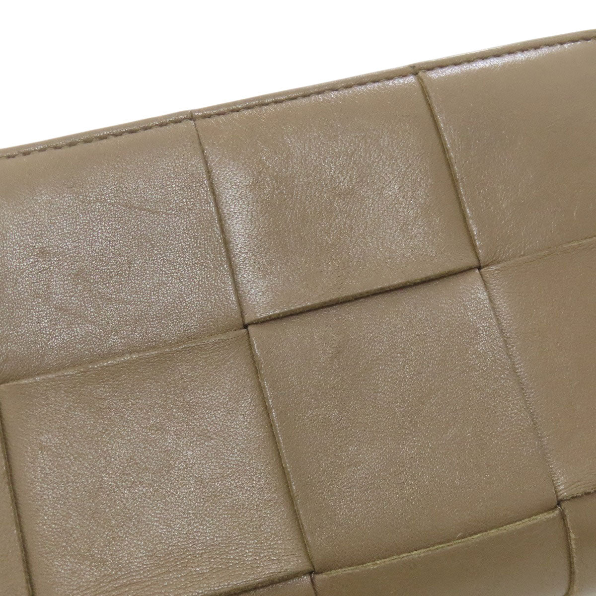 BOTTEGA VENETA Maxi Intrecciato Long wallet (with coin pocket) Leather Ladies [Used]