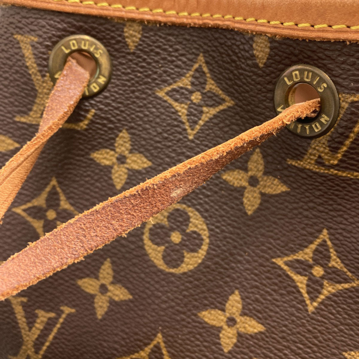 LOUIS VUITTON M51136 Montsourismedium Backpack Â· Daypack Monogram canvas Ladies [Used]