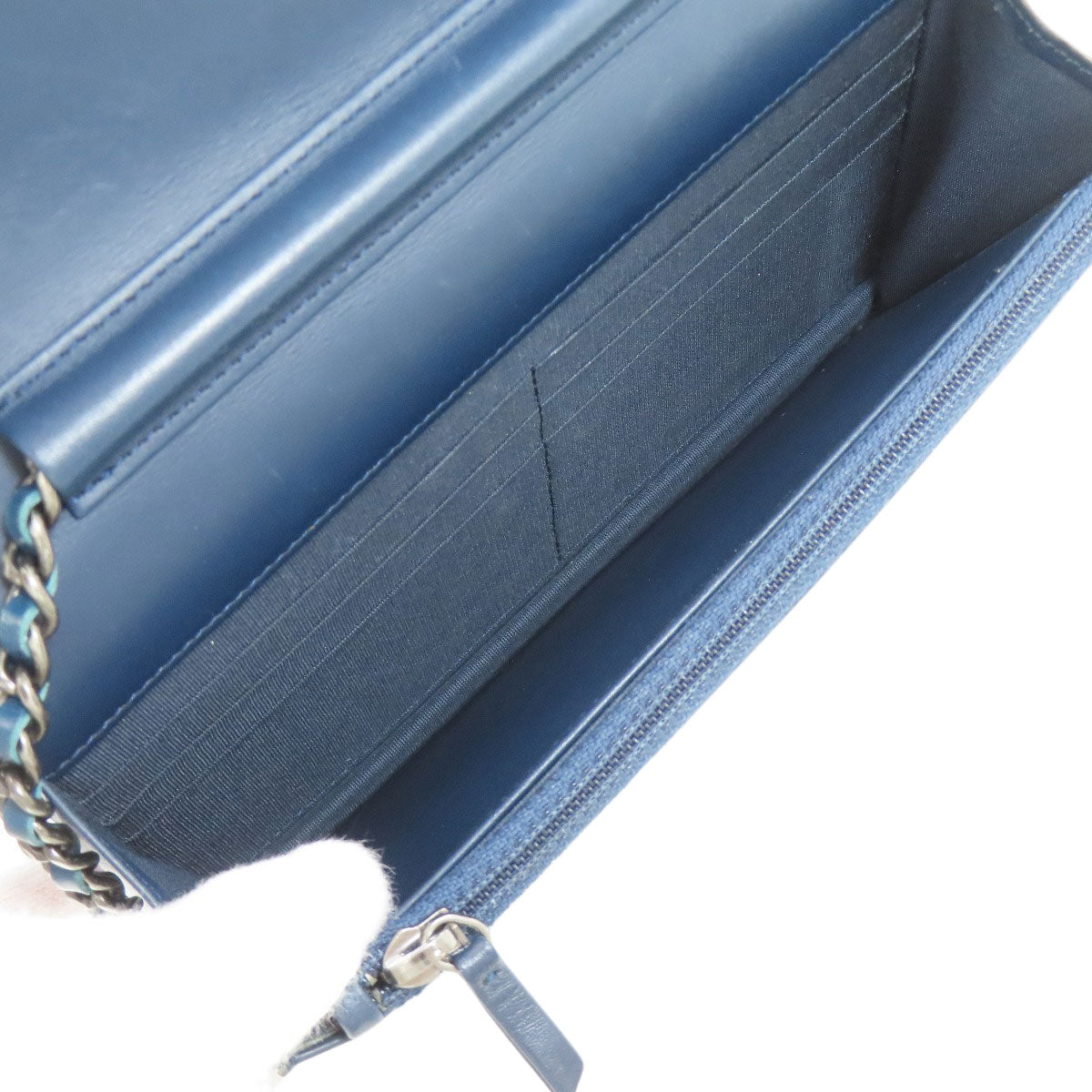 CHANEL COCO Mark Matelasse SilverHardware Long wallet (with coin pocket) Lambskin Ladies [Used]