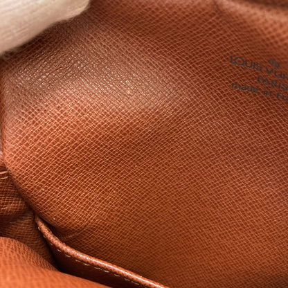 LOUIS VUITTON M45236 Amazon Shoulder Bag Monogram canvas Ladies [Used]